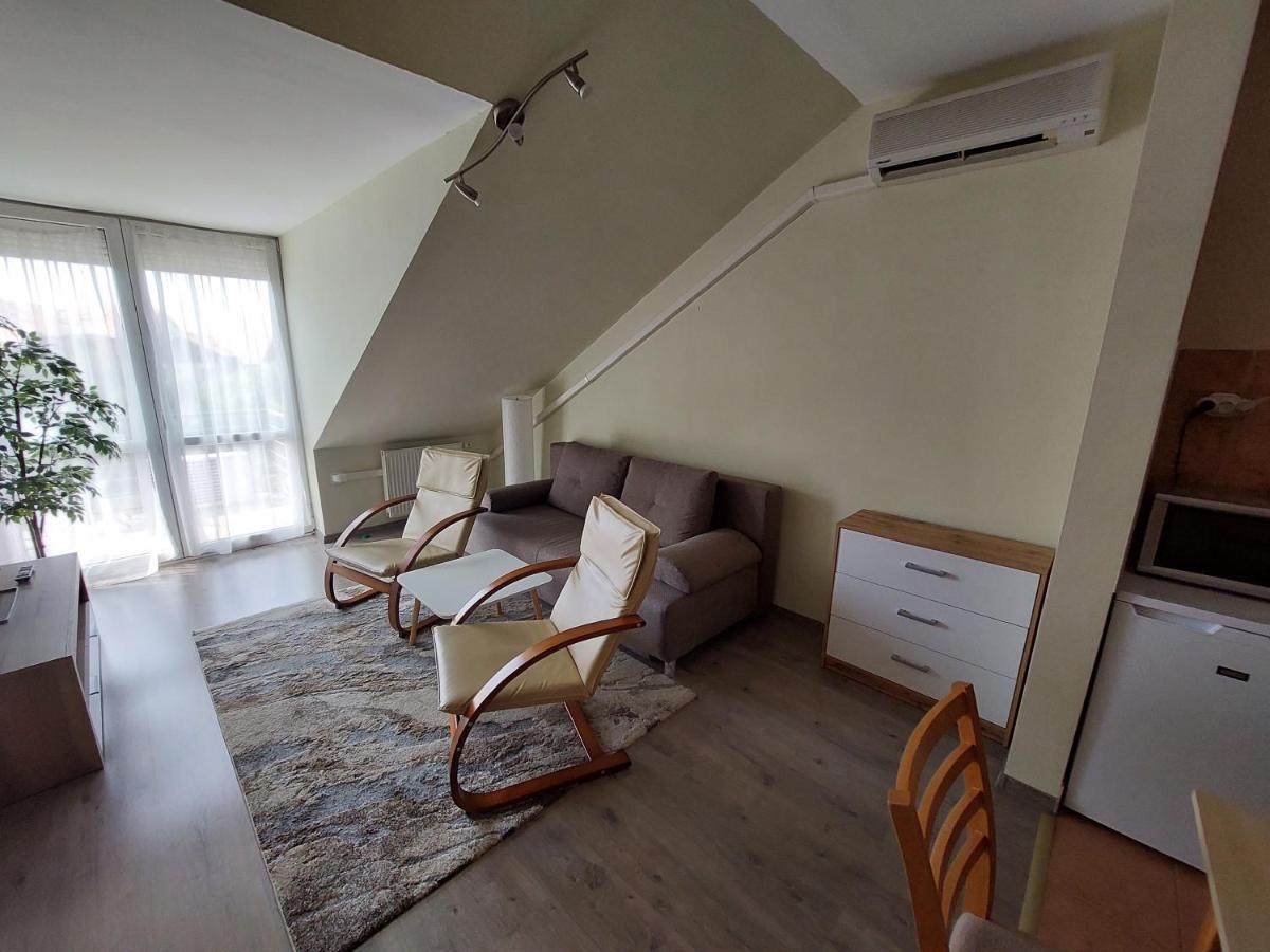 Cserke Napfeny Apartman Cserkeszőlő Eksteriør billede
