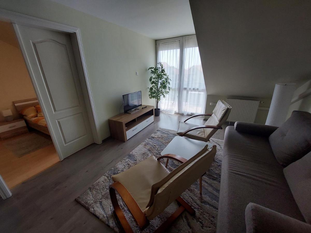 Cserke Napfeny Apartman Cserkeszőlő Eksteriør billede