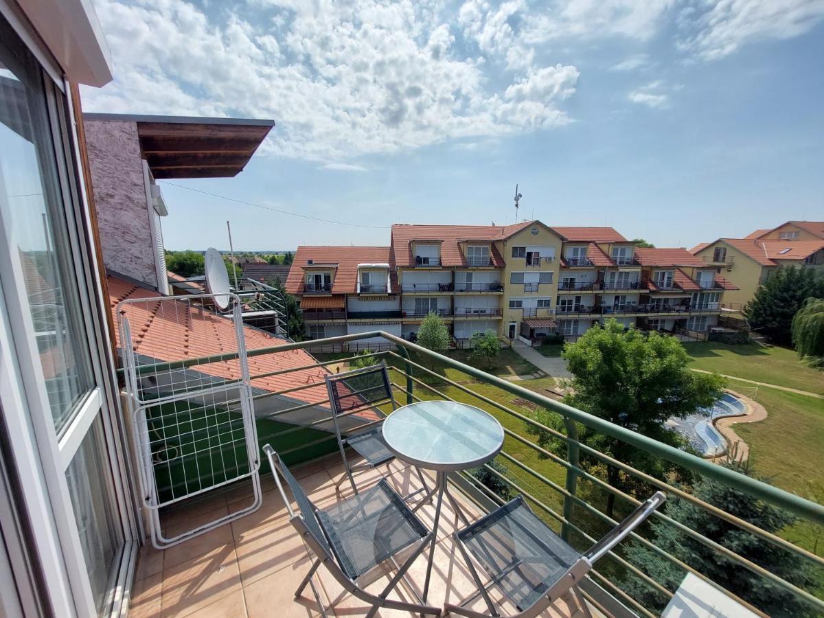 Cserke Napfeny Apartman Cserkeszőlő Eksteriør billede